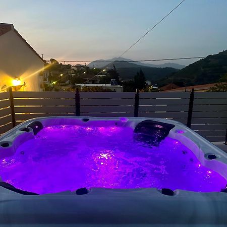Villa Eftychia Serene Getaway With Hot Tub In A Quiet Location Kíssamos Dış mekan fotoğraf